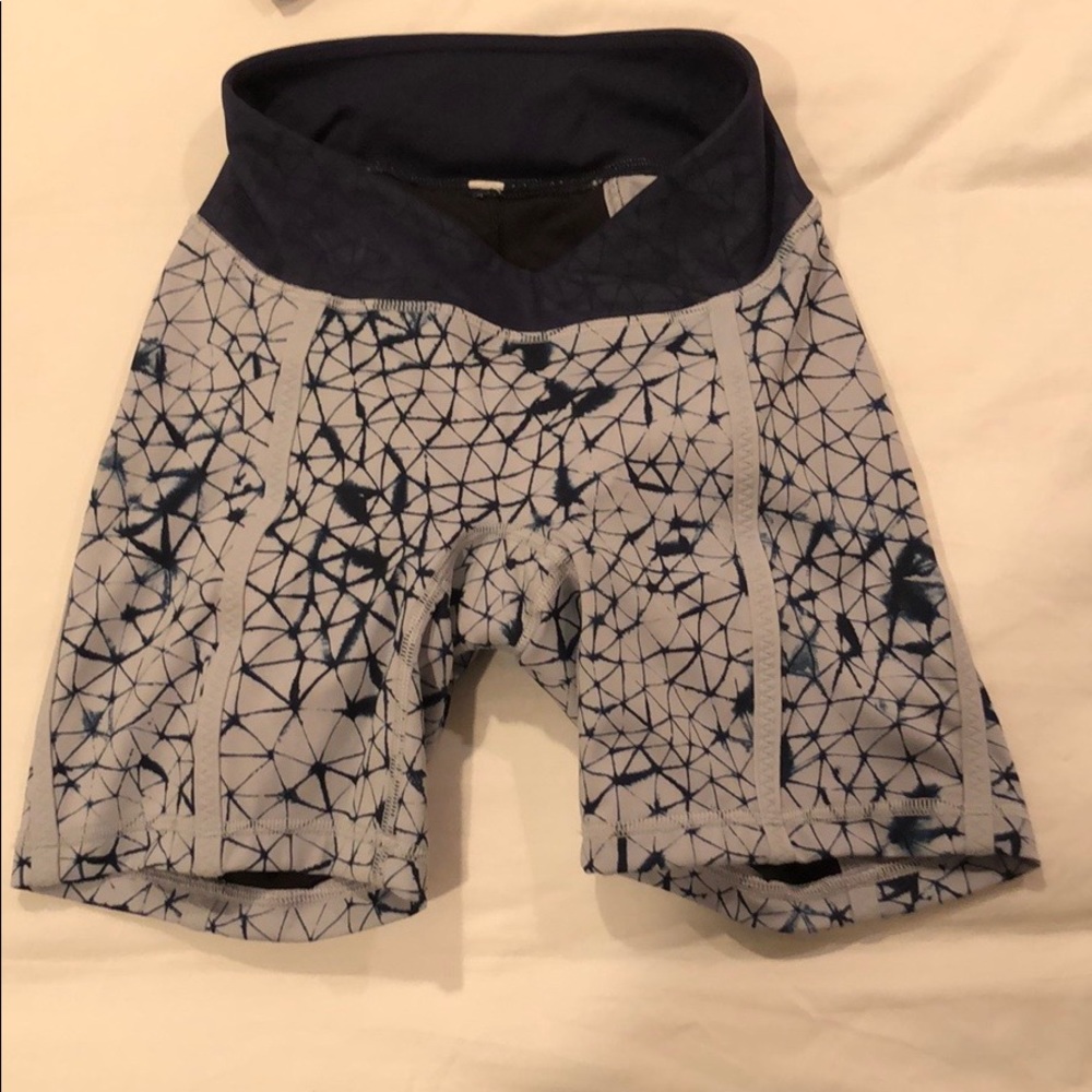 Lululemon Bike Shorts🚲🍋